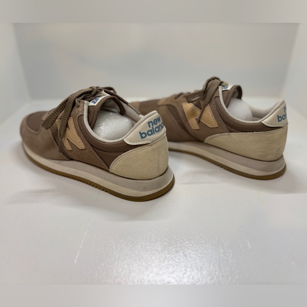 New Balance 420 v2 in a brown or tan women’s size 9.5 - Picture 4 of 11